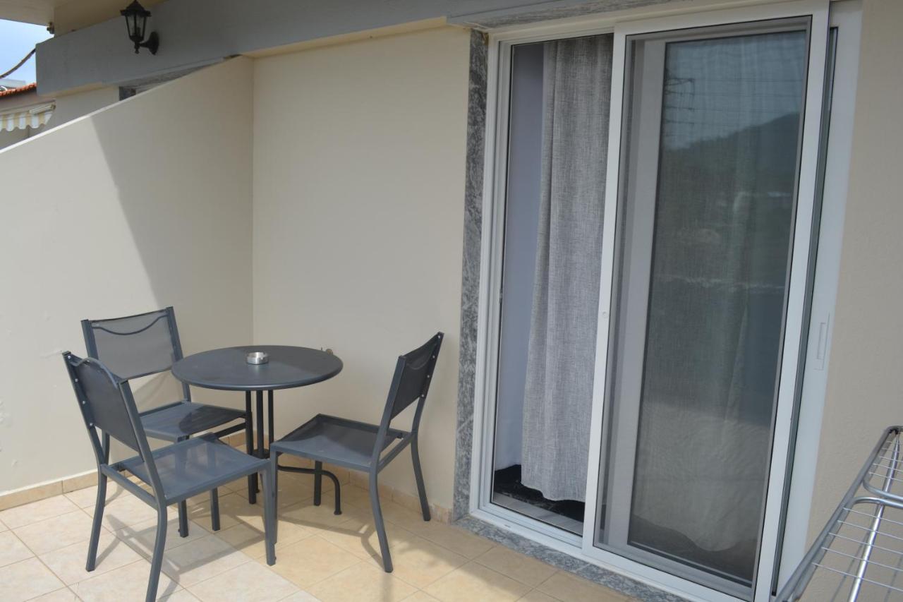 Apartamento Helena House Sarti Exterior foto